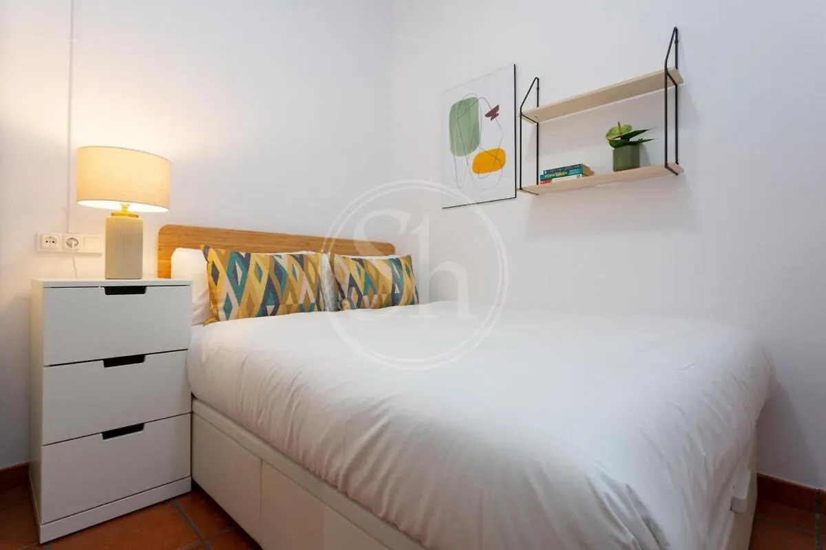דירה ברצלונה Bonito Apartamento En L'Eixample ספרד